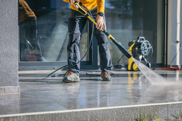 Best Gutter Cleaning  in Espaola, NM