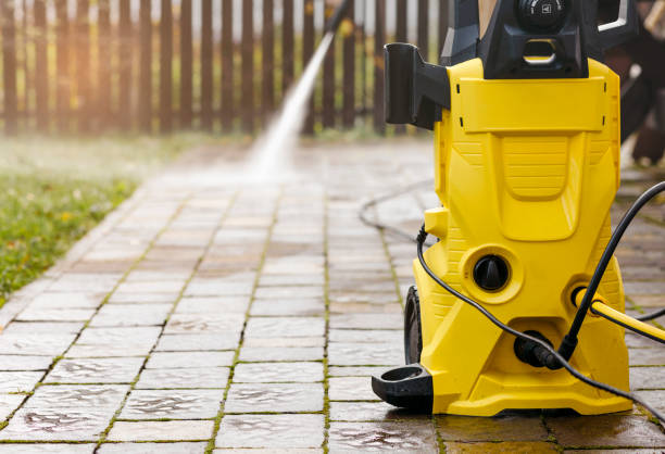 Best Sign and Awning Cleaning  in Espaola, NM