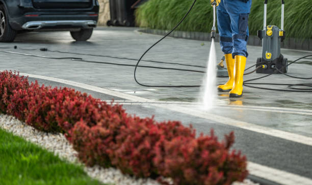 Best Restaurant Pressure Washing  in Espaola, NM